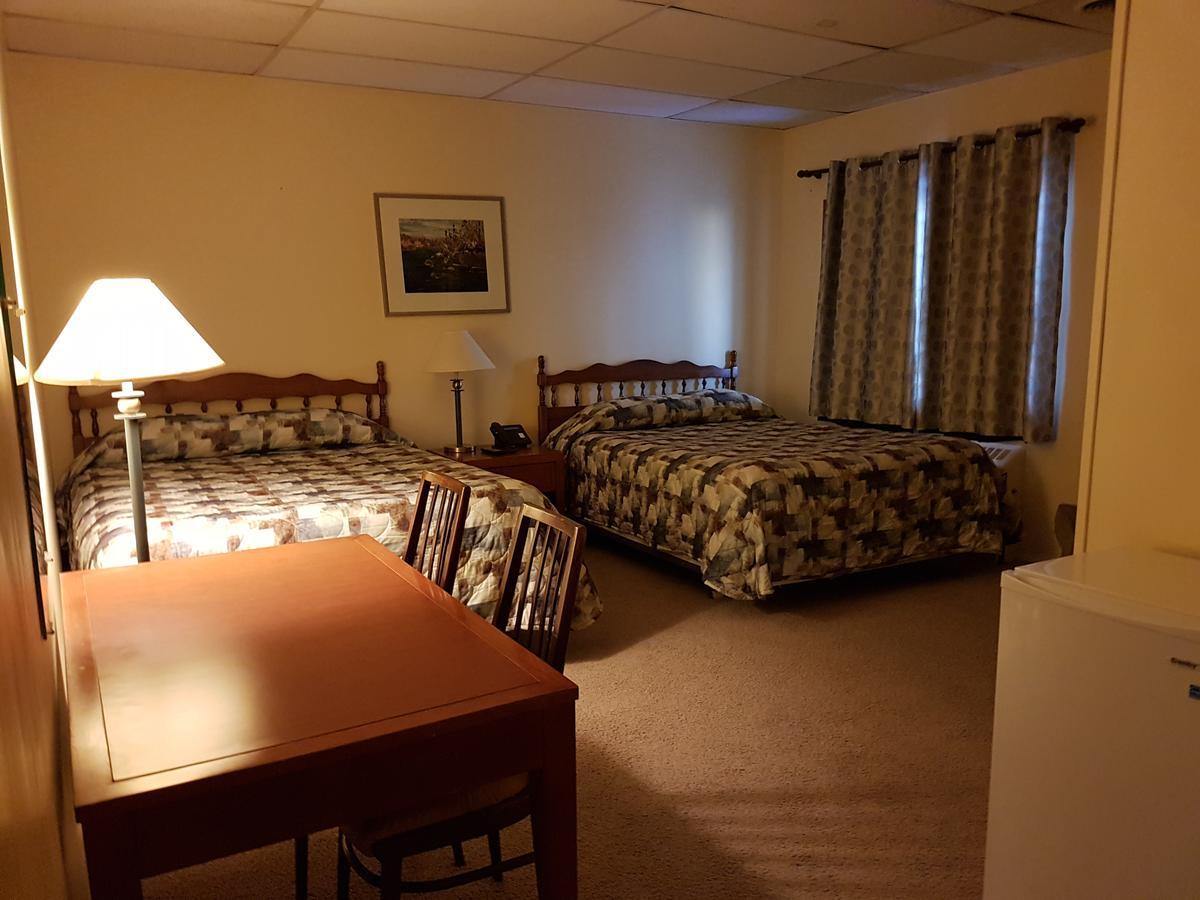 Beaver Hotel North Battleford Eksteriør billede