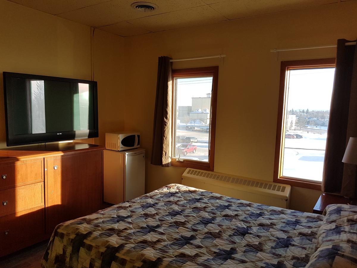 Beaver Hotel North Battleford Eksteriør billede