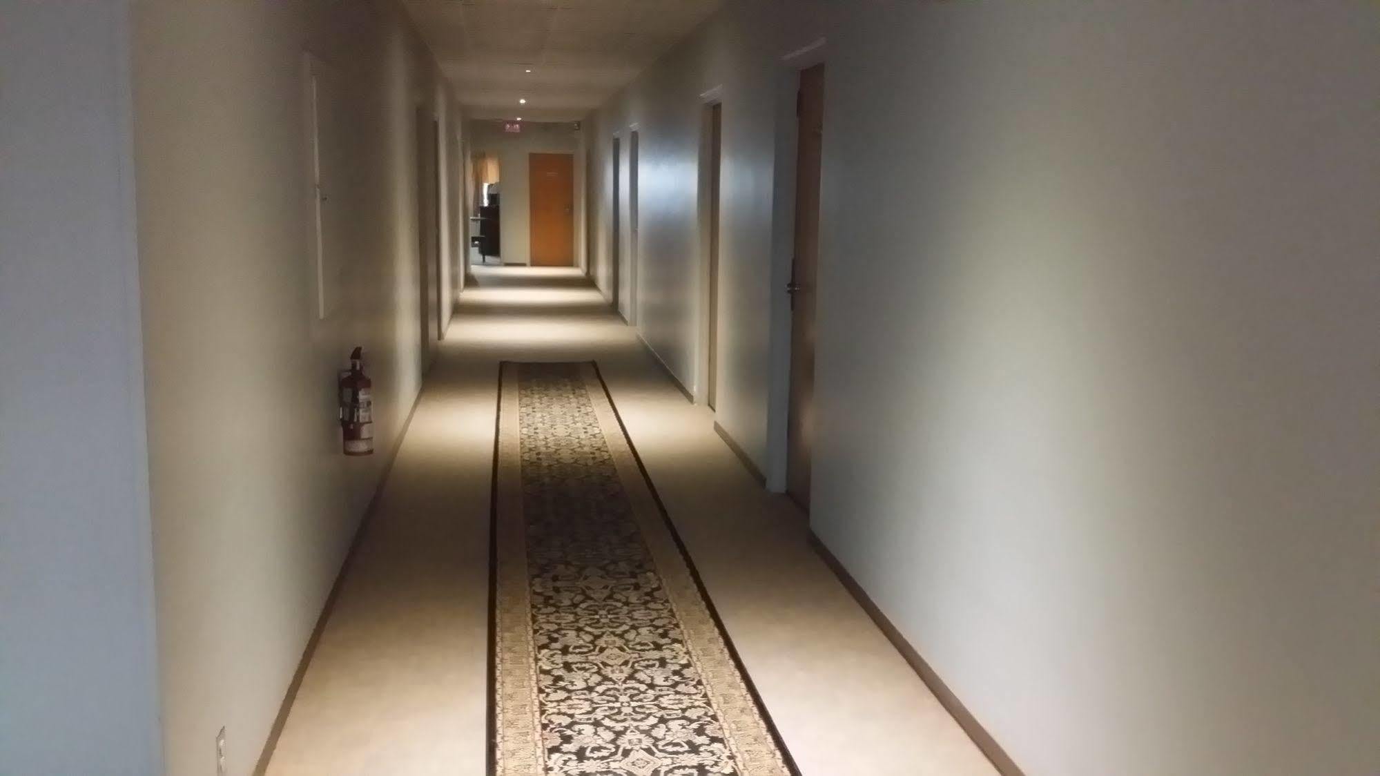 Beaver Hotel North Battleford Eksteriør billede