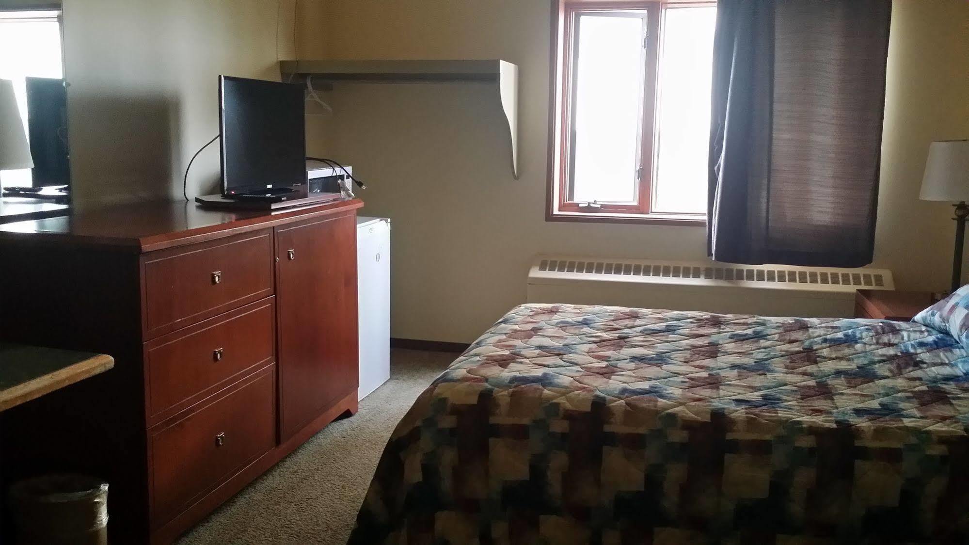 Beaver Hotel North Battleford Eksteriør billede